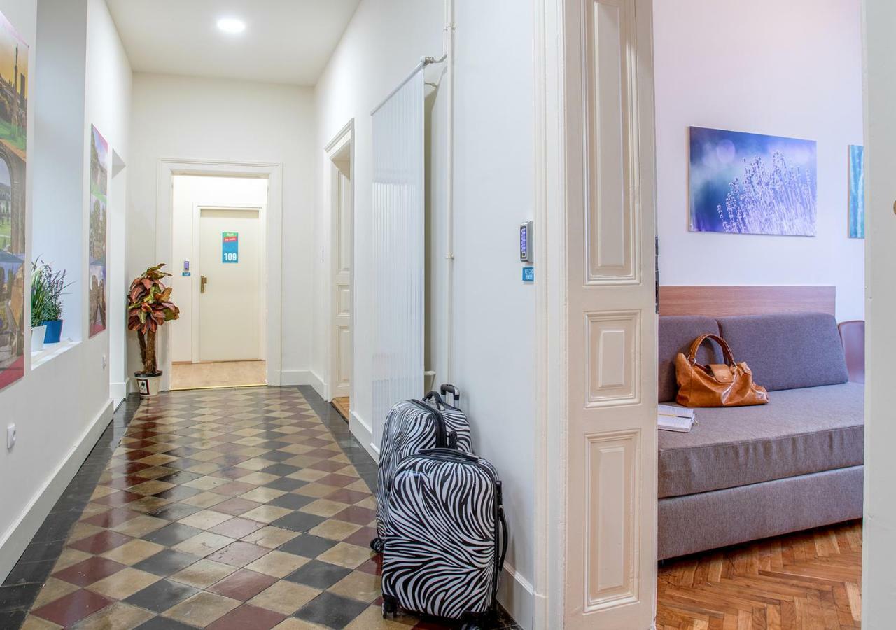 بلغراد Booking En Suite المظهر الخارجي الصورة