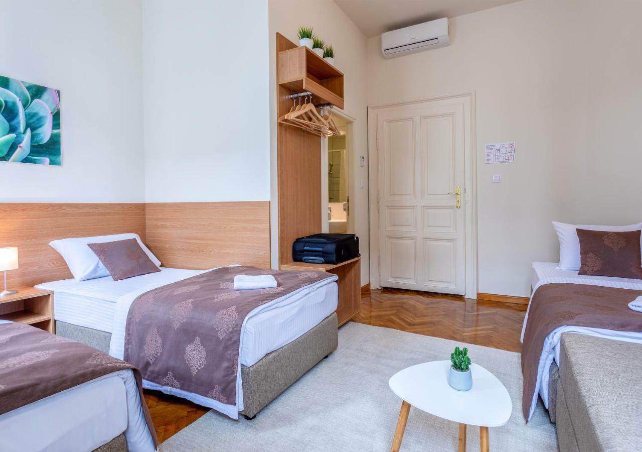 بلغراد Booking En Suite المظهر الخارجي الصورة